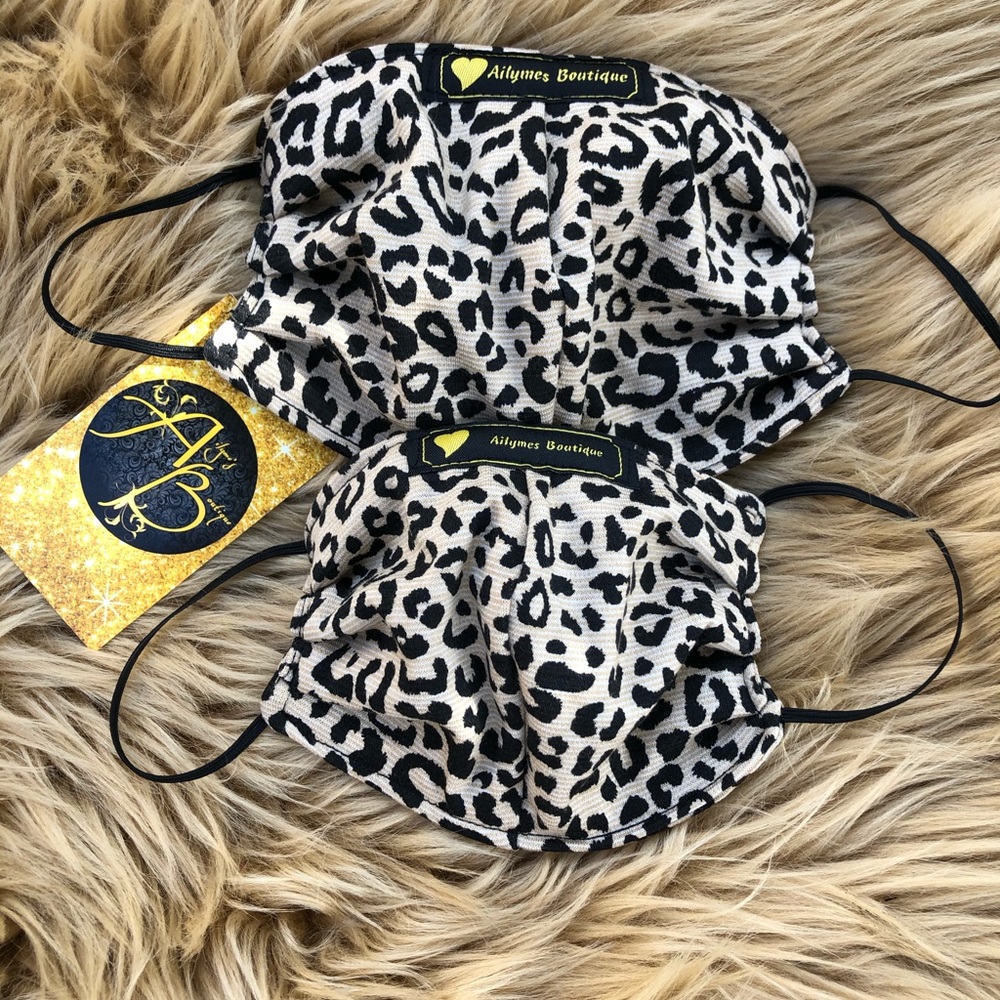 ❤️Cheetah mommy and daughter face mask